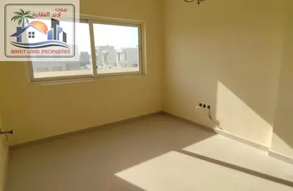 شقة - غرفة نوم - 2 حمامات للايجار في حوشي 2 - حوشي - البادي - الشارقة