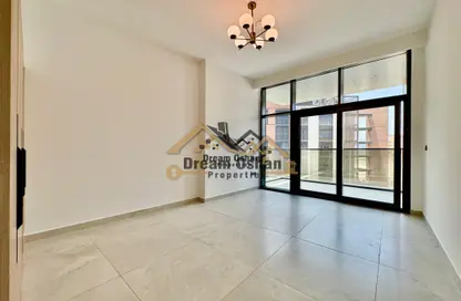 Apartment - 1 Bedroom - 2 Bathrooms for rent in Sama Al Jaddaf - Al Jaddaf - Dubai