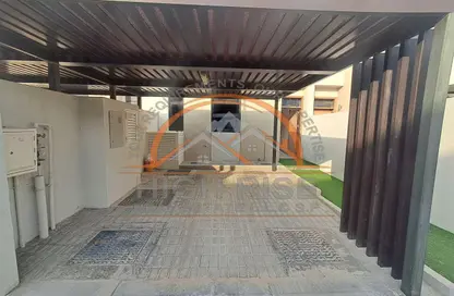 Townhouse - 2 Bedrooms - 4 Bathrooms for rent in Nasma Residence - Al Tai - Sharjah