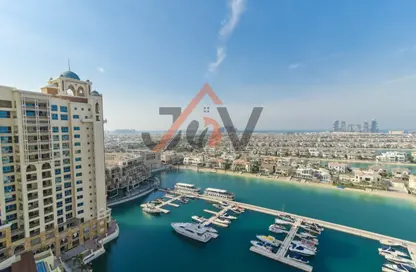 Apartment - 3 Bedrooms - 5 Bathrooms for rent in Marina Residences 5 - Marina Residences - Palm Jumeirah - Dubai