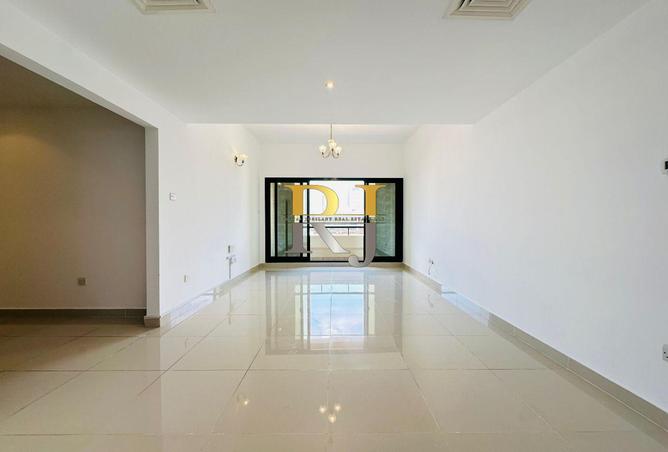 15312100 - Property Main Image
