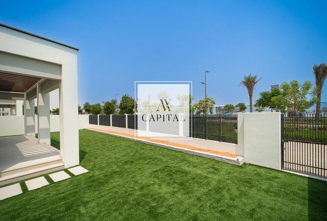 15705000 - Property Image 2