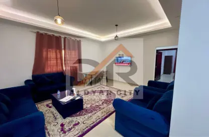 شقة - غرفة نوم - 2 حمامات للايجار في مساكن كورنيش عجمان - طريق كورنيش عجمان - عجمان