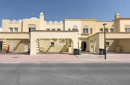Villa - 3 Bedrooms - 4 Bathrooms for rent in Springs 11 - The Springs - Dubai