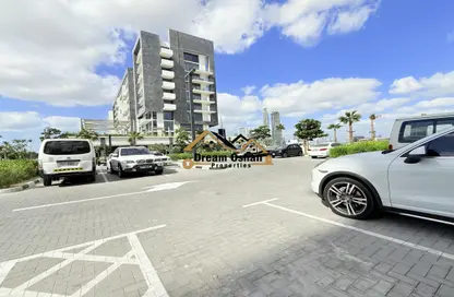 Shop - Studio - 1 Bathroom for rent in AZIZI Riviera - Meydan One - Meydan - Dubai