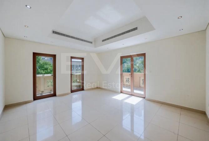 15753121 - Property Image 2