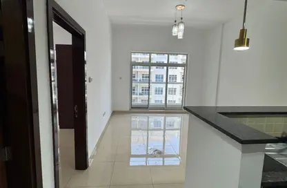 Apartment - 1 Bedroom - 2 Bathrooms for rent in Al Manal Residence 1 - Dubai Silicon Oasis - Dubai