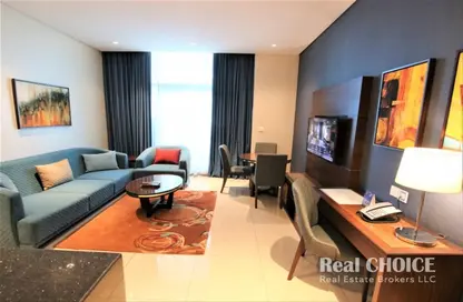 Hotel  and  Hotel Apartment - 1 Bedroom - 2 Bathrooms for rent in Royal Continental Suites - Business Bay - Dubai