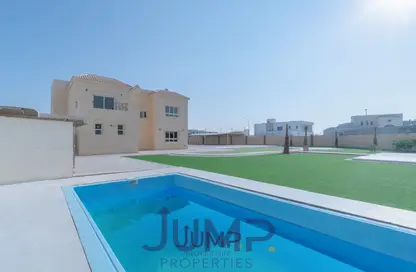Villa - 6 Bedrooms - 6 Bathrooms for rent in Nad Al Sheba 4 - Nad Al Sheba - Dubai