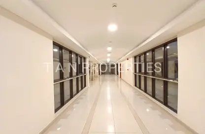 شقة - 2 غرف نوم - 2 حمامات للايجار في 9 غولدن ساندز - منخول - بر دبي - دبي شقة - 2 غرف نوم - 2 حمامات للايجار في 9 غولدن ساندز - منخول - بر دبي - دبي