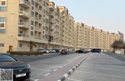 شقة - 2 غرف نوم - 3 حمامات للبيع في قرية الاميرة - الياسمين - عجمان