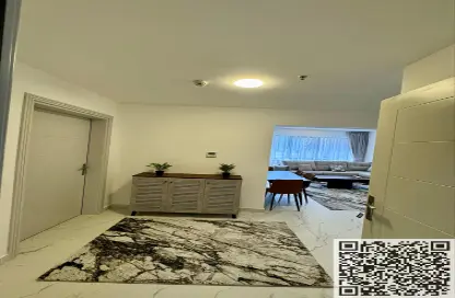شقة - غرفة نوم - 2 حمامات للايجار في مساكن كورنيش عجمان - طريق كورنيش عجمان - عجمان