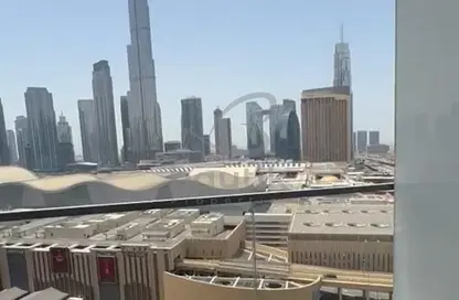 Apartment - 2 Bedrooms - 3 Bathrooms for rent in Vida Dubai Mall Tower 1 - Vida Residences Dubai Mall - Downtown Dubai - Dubai