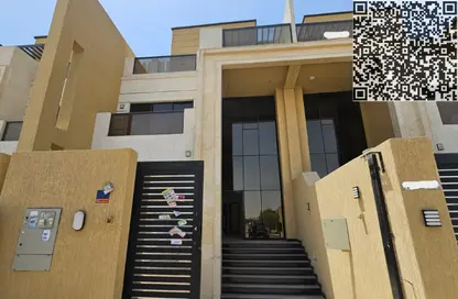 فيلا - 5 غرف نوم - 4 حمامات للايجار في الزاهية - عجمان
