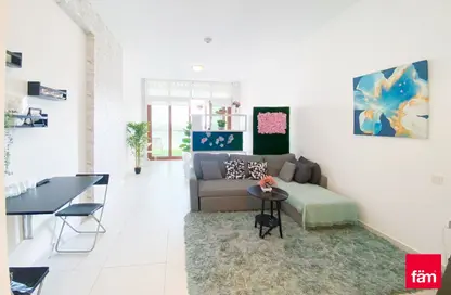 Apartment - Studio - 1 Bathroom for rent in Palm Views West - Palm Views - Palm Jumeirah - Dubai