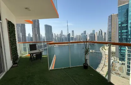 Apartment - 2 Bedrooms - 2 Bathrooms for sale in Millennium Binghatti Residences - Business Bay - Dubai