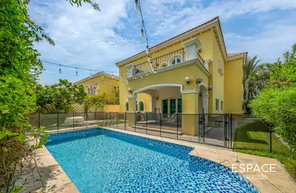 Villa - 3 Bedrooms - 4 Bathrooms for sale in Legacy - Jumeirah Park - Dubai