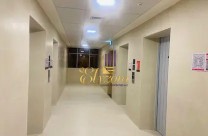 شقة - 2 غرف نوم - 5 حمامات للايجار في القصيص 2 - منطقة القصيص السكنية - القصيص - دبي