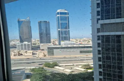 شقة - 2 غرف نوم - 3 حمامات للايجار في F برج - الأبراج الإدارية - الخليج التجاري - دبي