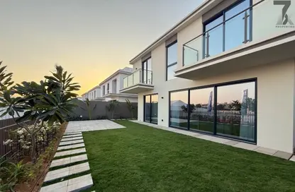 Villa - 4 Bedrooms - 5 Bathrooms for sale in Falcon Island North - Falcon Island - Al Hamra Village - Ras Al Khaimah