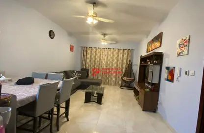 شقة - غرفة نوم - 2 حمامات للايجار في بناية  38إلى107 - طراز البحر المتوسط - ديسكفري غاردنز - دبي
