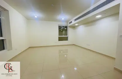 Apartment - 2 Bedrooms - 2 Bathrooms for rent in Shabiya 9 - Shabiya - Mussafah - Abu Dhabi