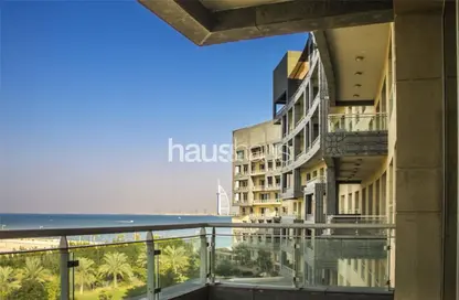 Apartment - 2 Bedrooms - 3 Bathrooms for sale in Dream Palm Residence - The Crescent - Palm Jumeirah - Dubai