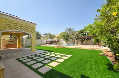 Villa - 4 Bedrooms - 5 Bathrooms for rent in Legacy - Jumeirah Park - Dubai