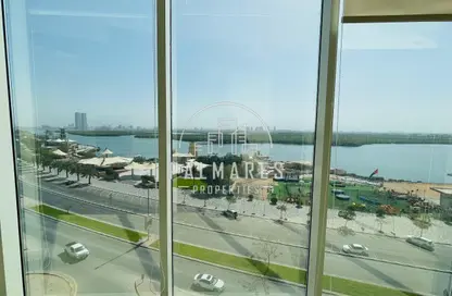 مكتب - استوديو - 2 حمامات للايجار في كورنيش راس الخيمة - رأس الخيمة