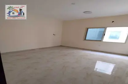 شقة - 2 غرف نوم - 2 حمامات للايجار في مساكن كورنيش عجمان - طريق كورنيش عجمان - عجمان