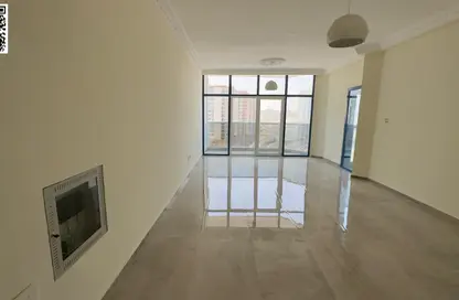 Apartment - 1 Bedroom - 2 Bathrooms for rent in Gate Tower 1 - Musheiref - Ajman