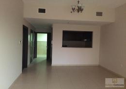 Apartment - 1 bedroom - 2 bathrooms for rent in Mazaya 12 - Queue Point - Dubai Land - Dubai