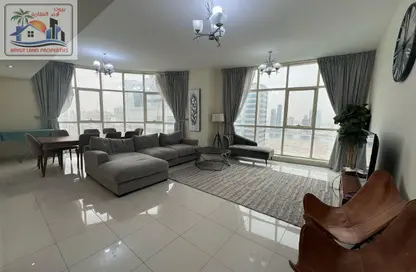 Apartment - 3 Bedrooms - 4 Bathrooms for rent in Al Khan Corniche - Al Khan - Sharjah