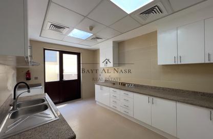 Villa - 4 Bedrooms - 5 Bathrooms for rent in Nad Al Sheba Villas - Nad Al Sheba 3 - Nad Al Sheba - Dubai