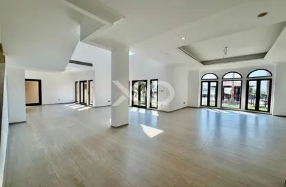 Villa - 4 Bedrooms - 5 Bathrooms for rent in Canal Cove Frond L - Canal Cove Villas - Palm Jumeirah - Dubai Villa - 4 Bedrooms - 5 Bathrooms for rent in Canal Cove Frond L - Canal Cove Villas - Palm Jumeirah - Dubai