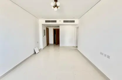 شقة - غرفة نوم - 2 حمامات للايجار في سراب 2 - الجادة - الشارقة