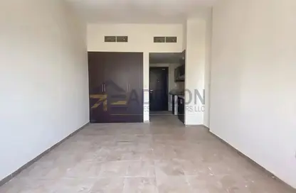 Apartment - Studio - 1 Bathroom for sale in Silicon Gates 1 - Silicon Gates - Dubai Silicon Oasis - Dubai