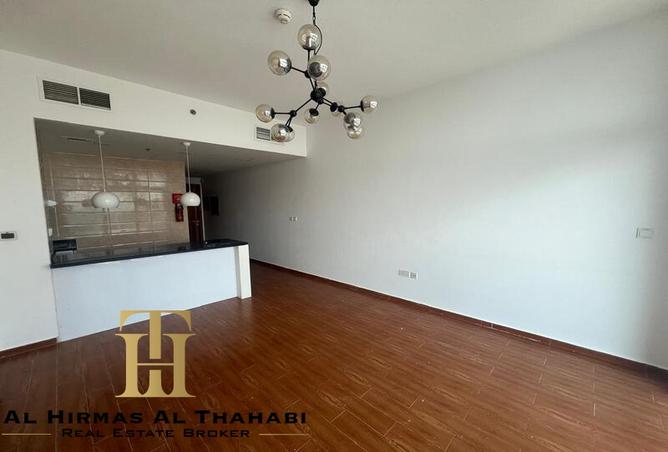 16050060 - Property Image 2