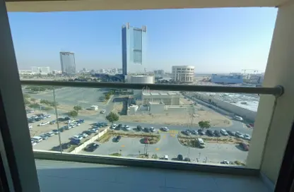 شقة - غرفة نوم - 2 حمامات للايجار في مبنى ربدان - موتور سيتي - دبي