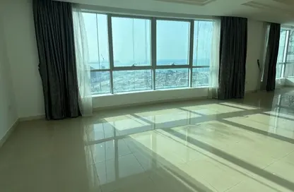 Apartment - 2 Bedrooms - 3 Bathrooms for sale in Al Majaz 3 - Al Majaz - Sharjah