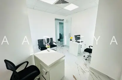 Office Space - Studio - 1 Bathroom for rent in Al Shindagah - Dubai