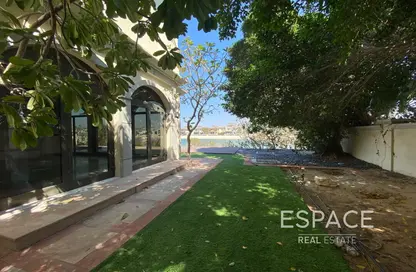 Villa - 4 Bedrooms - 5 Bathrooms for rent in Garden Homes Frond F - Garden Homes - Palm Jumeirah - Dubai