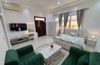 Apartment - Studio - 1 Bathroom for rent in Khalifa City A Villas - Khalifa City A - Khalifa City - Abu Dhabi