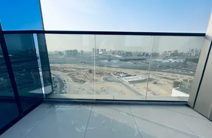 شقة - 1 حمام للايجار في برج بلو ويفز - مجمع دبي ريزيدنس - دبي
