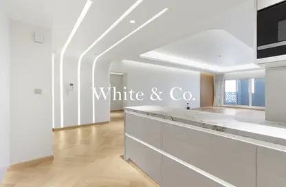 Apartment - 3 Bedrooms - 5 Bathrooms for sale in Balqis Residence - Kingdom of Sheba - Palm Jumeirah - Dubai