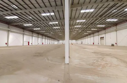 Warehouse - Studio - 3 Bathrooms for rent in Al Sajaa Industrial - Al Sajaa - Sharjah
