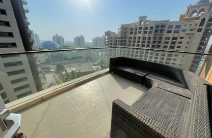 Apartment - 3 Bedrooms - 4 Bathrooms for rent in Emerald - Tiara Residences - Palm Jumeirah - Dubai