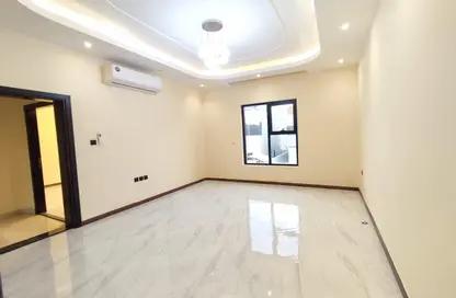 Villa - 3 Bedrooms - 6 Bathrooms for rent in Al Yasmeen 1 - Al Yasmeen - Ajman