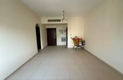 Apartment - 1 Bedroom - 2 Bathrooms for rent in Al Butina 9 Building - Al Butina - Sharjah
