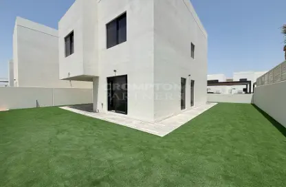 Villa - 5 Bedrooms - 6 Bathrooms for sale in Noya Luma - Noya - Yas Island - Abu Dhabi
